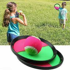Toss and Catch Ball Game